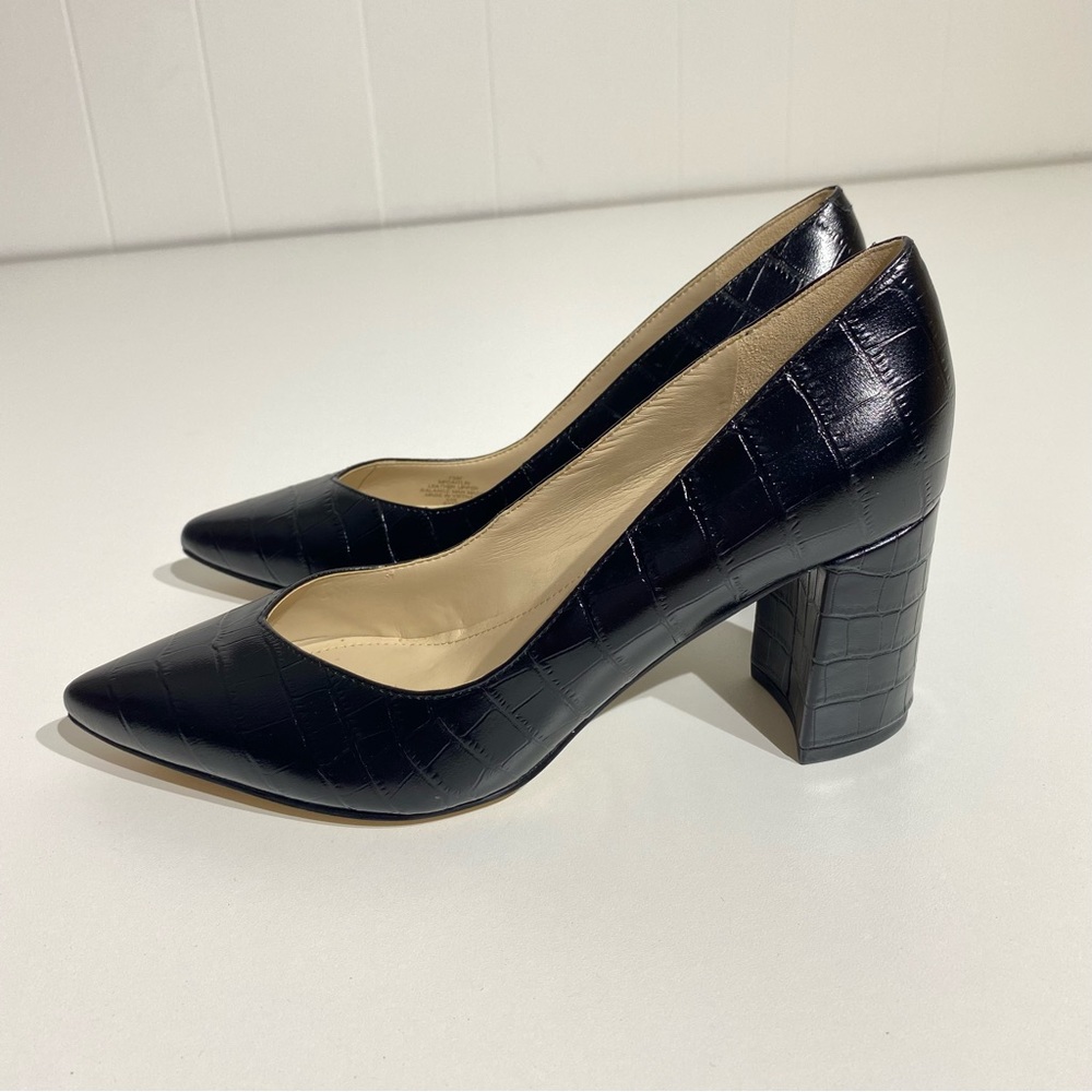 Marc Fisher Black Croc Pointed Toe Block Heel Pumps Size 7.5